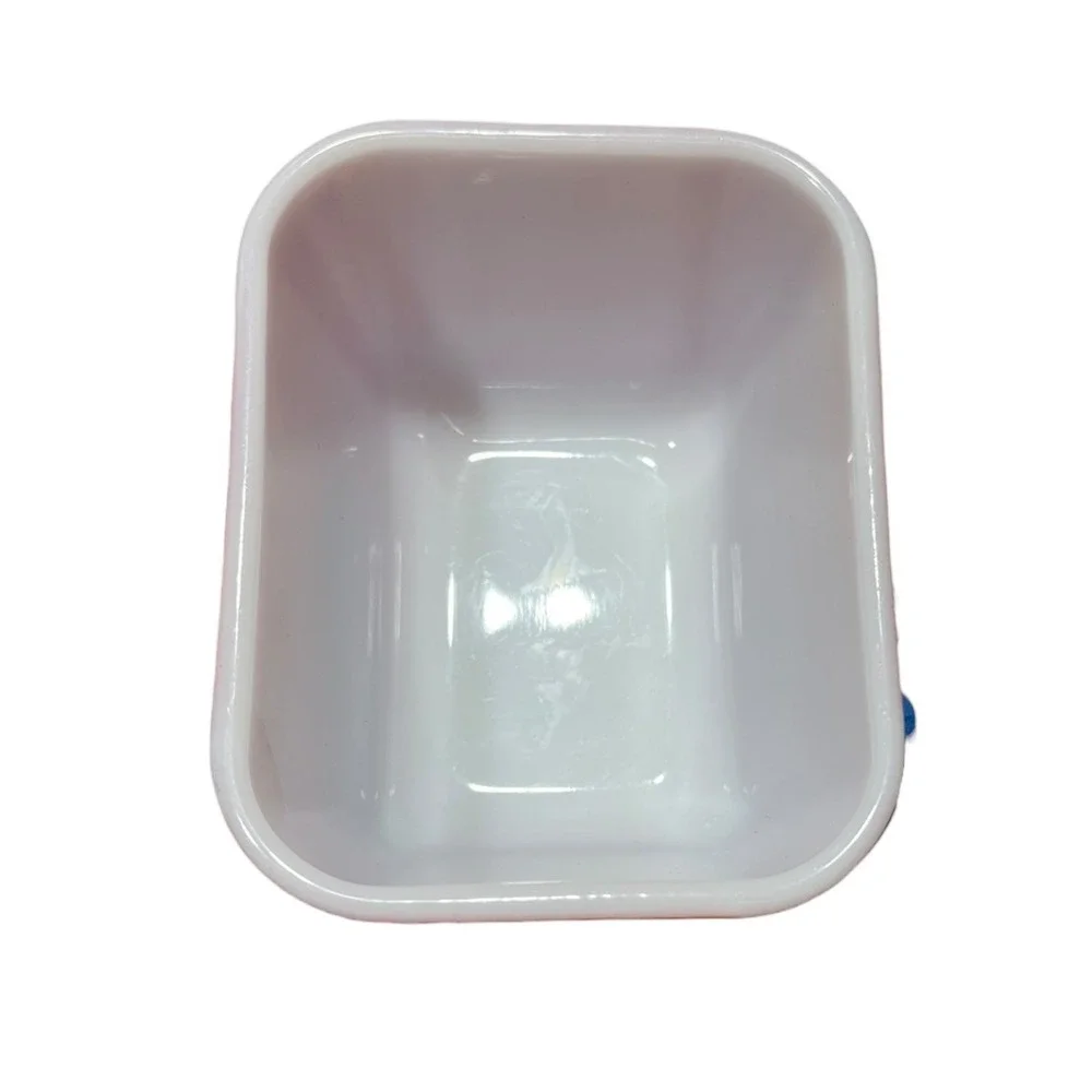 Vintage Pyrex Red Refrigerator Dish 501 1-1/2 Cup Oven‎ Ware Made in USA MCM